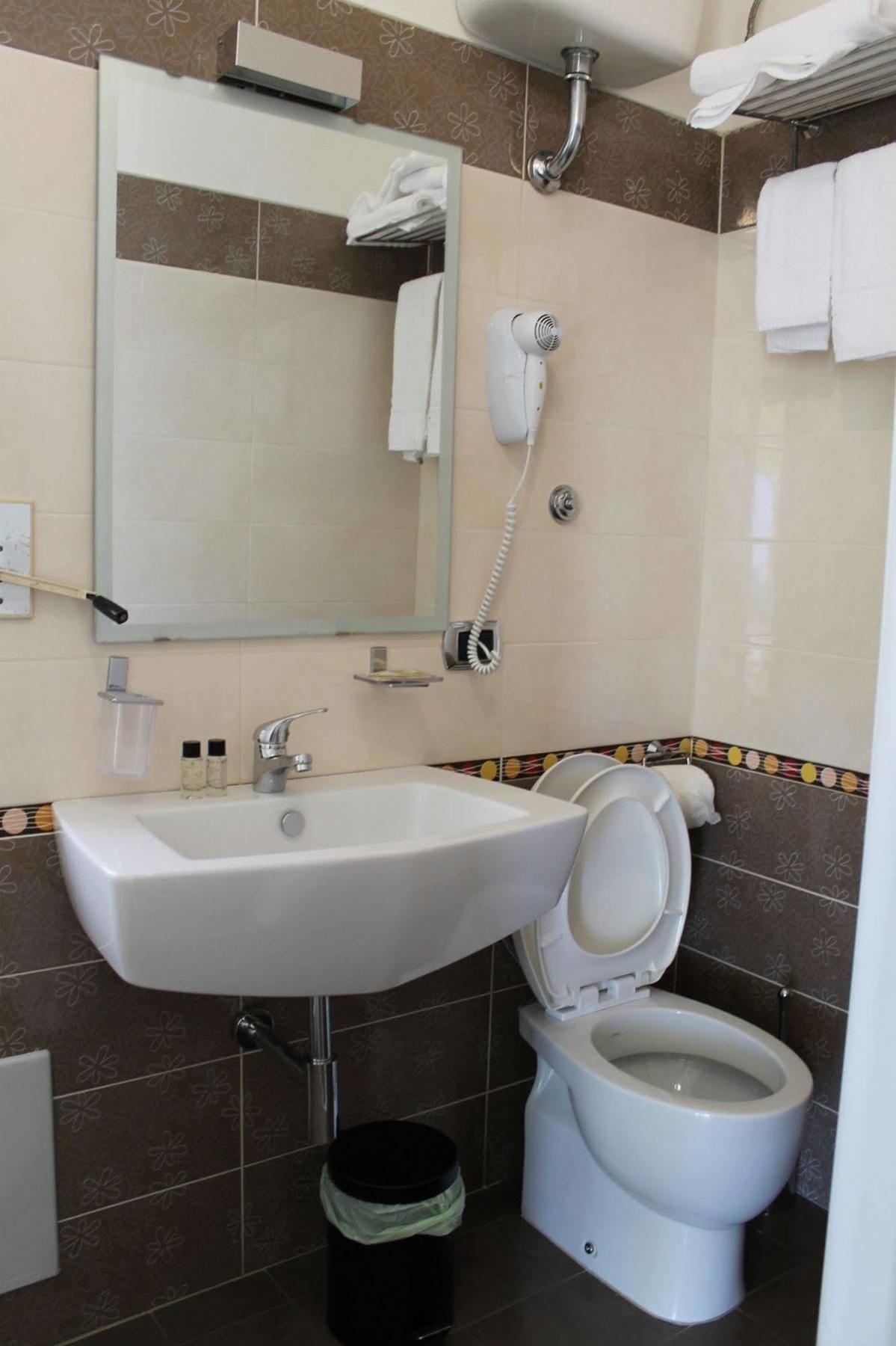 B&B Salerno In المظهر الخارجي الصورة